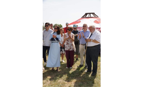 CÉLÉBRATION DU FESTIVAL NAADAM DANS LA VILLE DE RUBROUCK